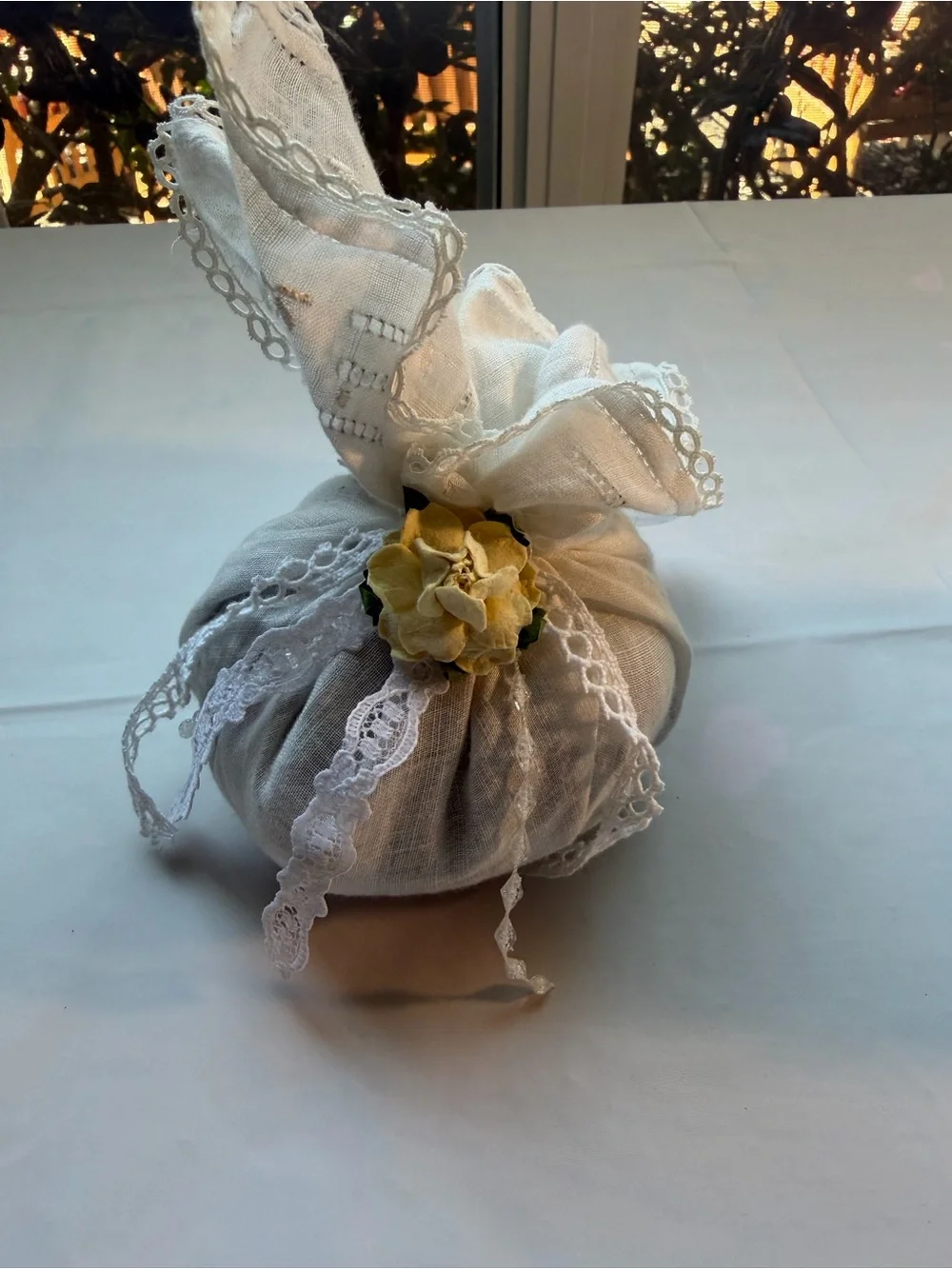 VINTAGE Embroidered Handkerchief Sachet Pouches Lace Floral Pair (2) Cottagecore